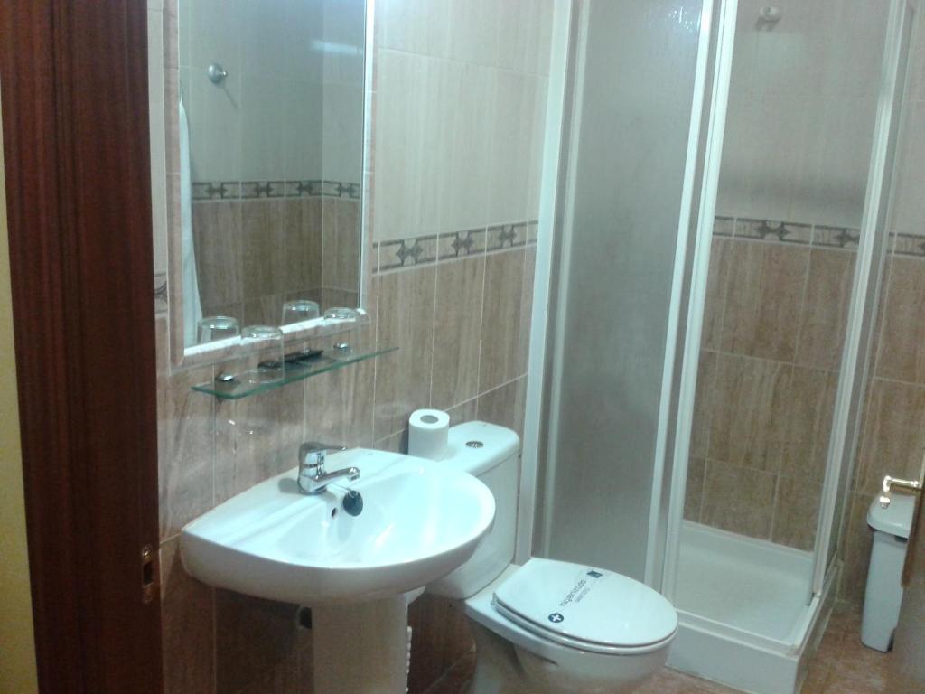 Hostal Restaurante el Paraíso Don Benito Quarto foto